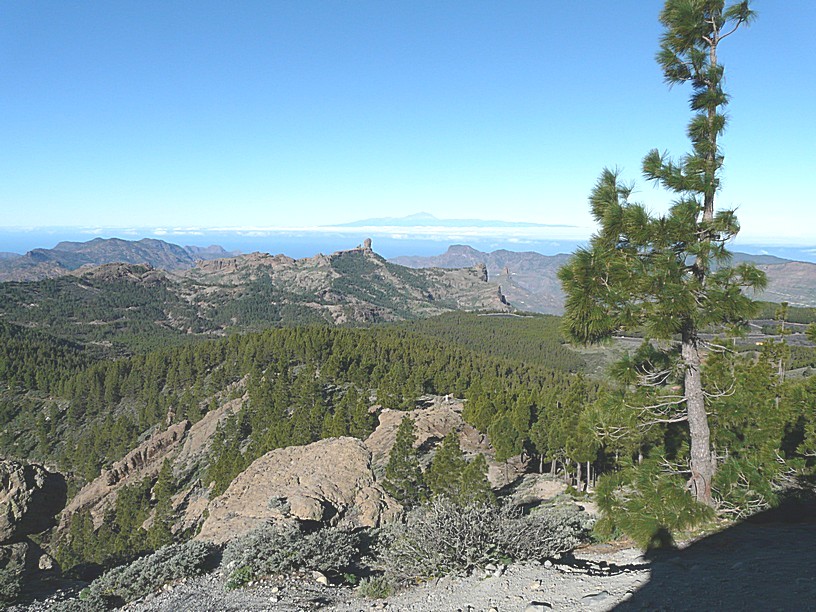 2013-01-28_0959__9417A2013-01-28_1001__9420A View from Pico de las Nieves, Gran Canaria