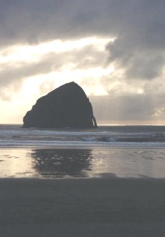 2002-03-28 4 'Haaystack', Cape Kiwanda, Oregon