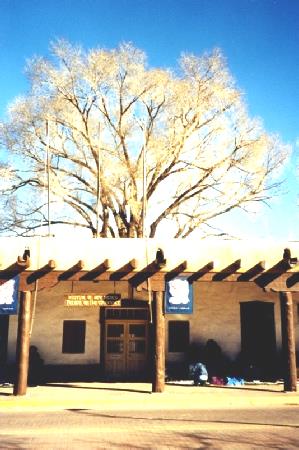 2002-02-10 2 Governers Palace, Santa Fe, New Mexico