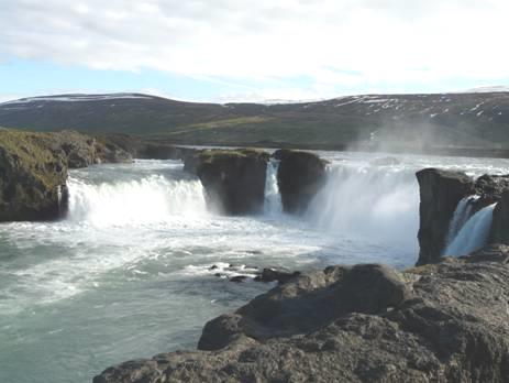 2013-06-14_1857__9840A Waterfall at Godafoss, Iceland.JPG